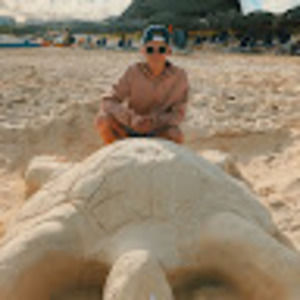 Meet your Posher, Travis